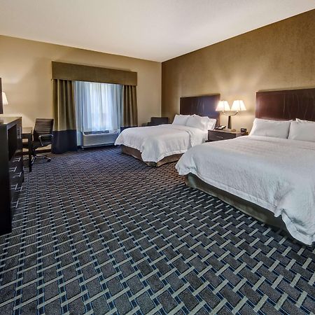 Hampton Inn Indianola Екстер'єр фото