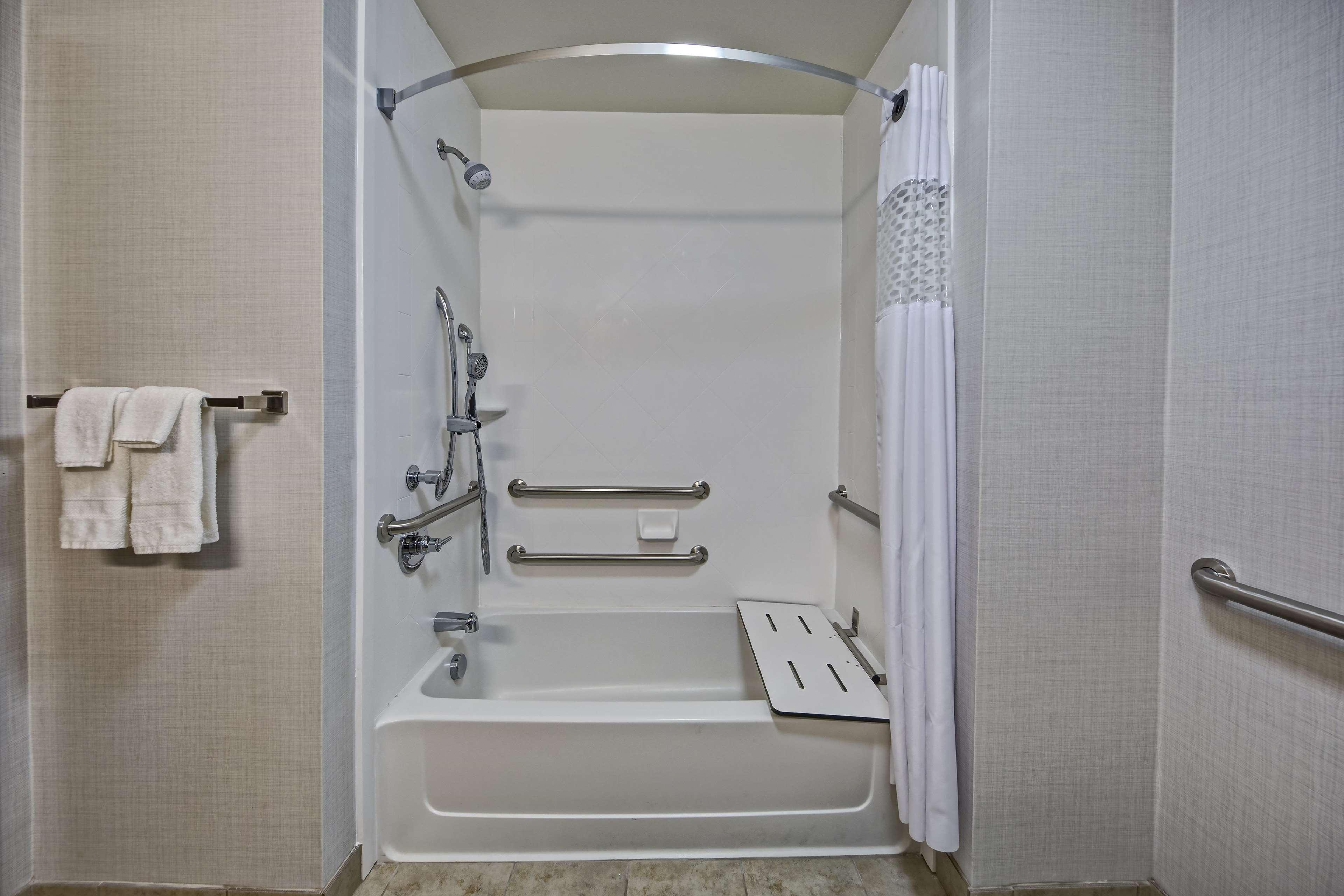 Hampton Inn Indianola Екстер'єр фото