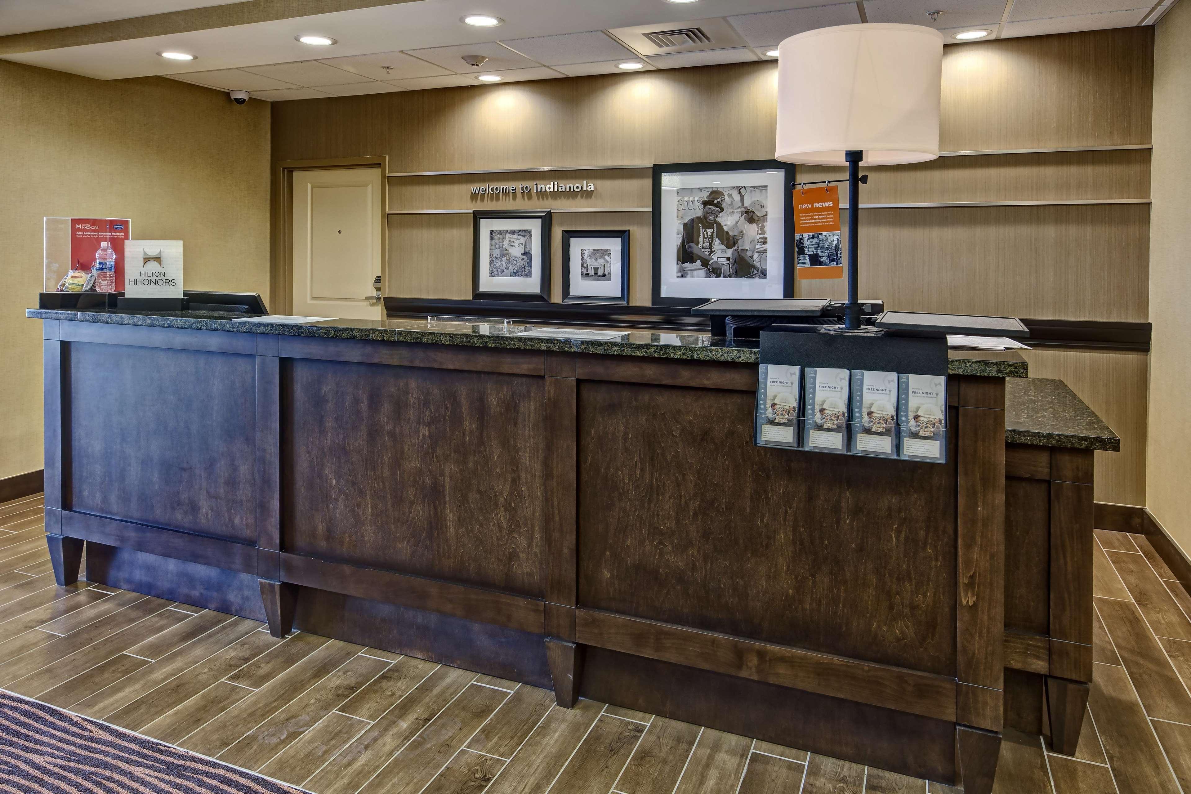 Hampton Inn Indianola Екстер'єр фото
