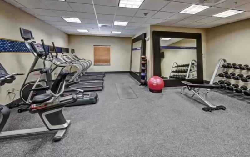 Hampton Inn Indianola Екстер'єр фото