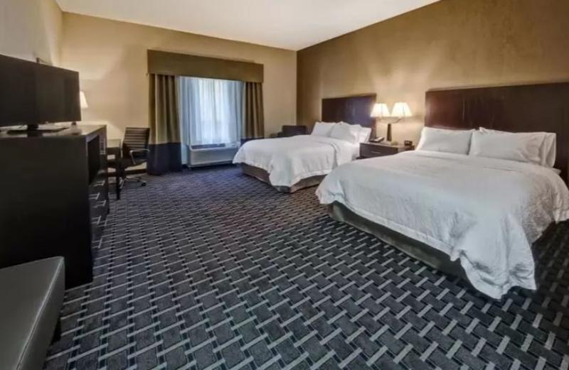 Hampton Inn Indianola Екстер'єр фото